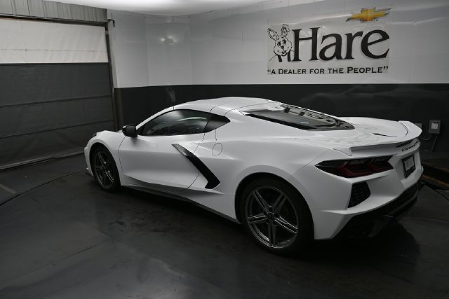 New 2027 Chevrolet Corvette Stingray Coupe w/ 2LT RWD image 13