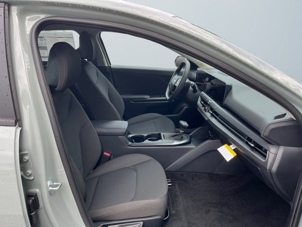 New 2026 Kia K4 FWD image 15