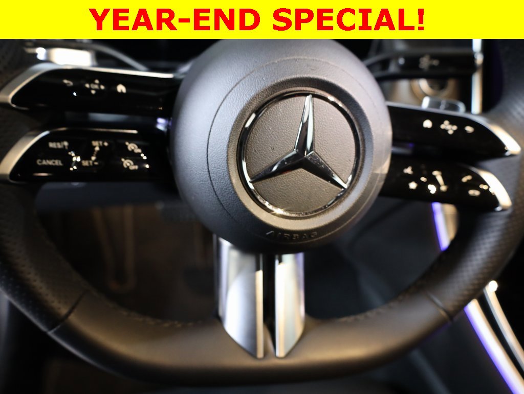 Used 2025 Mercedes-Benz GLC 300 4MATIC image 16