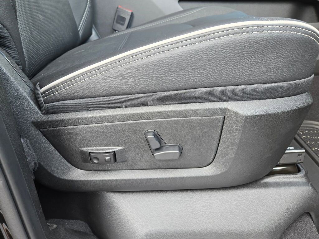New 2026 RAM 2500 Limited image 8