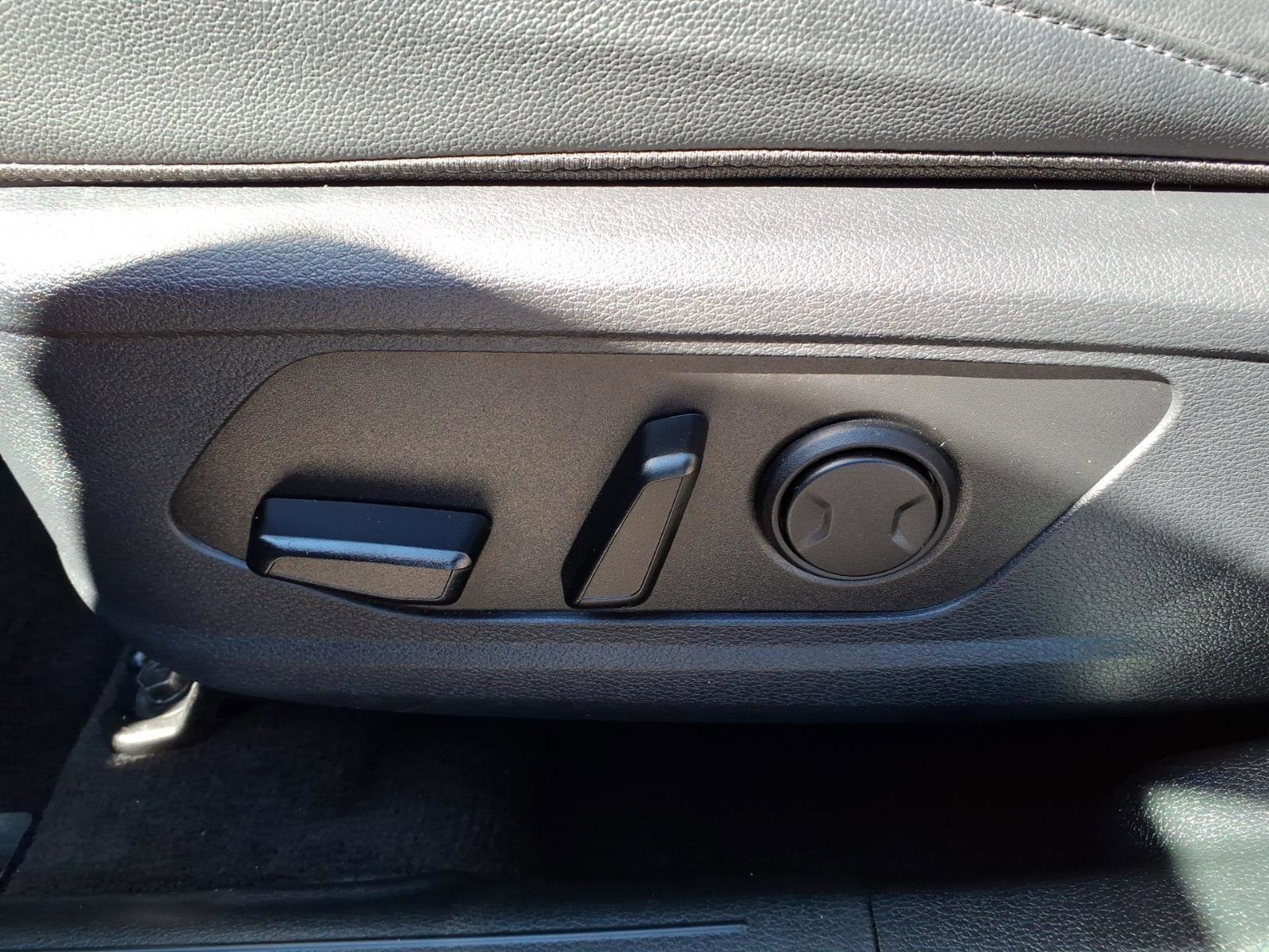 Used 2023 Kia Sportage EX AWD/4WD image 21
