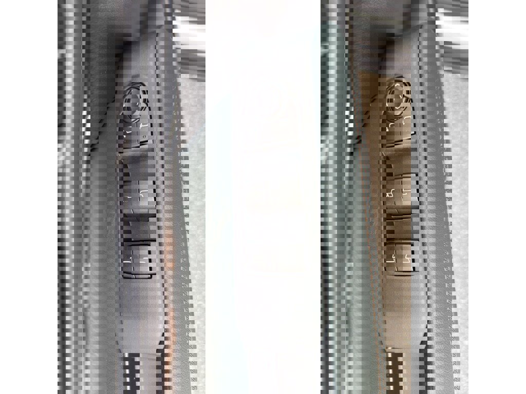 New 2026 GMC Terrain AT4 w/ Convenience Package III image 7