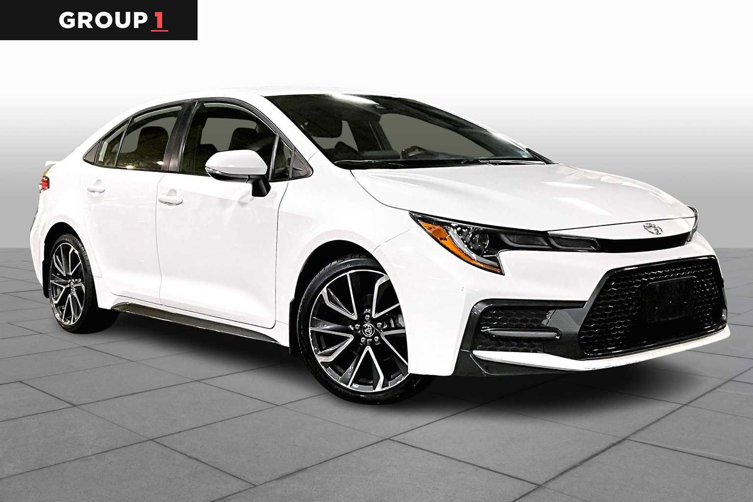 Certified 2022 Toyota Corolla SE image 2