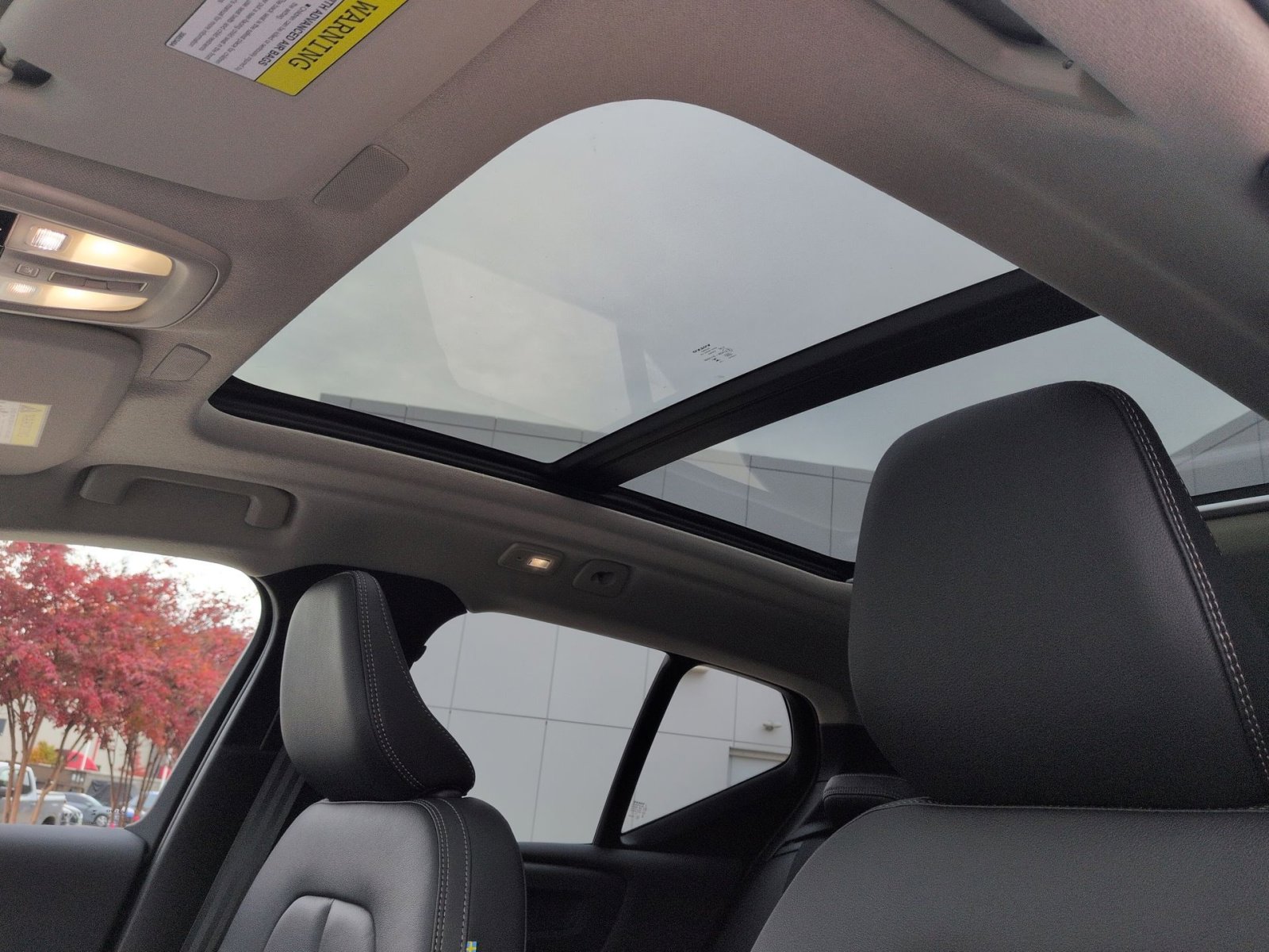 New 2026 Volvo XC40 B5 Plus w/ Protection Package Premier image 24