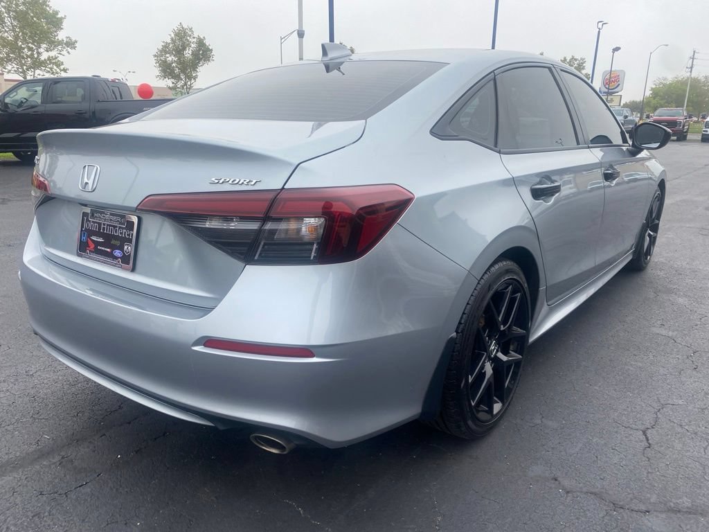Used 2025 Honda Civic Sport image 3