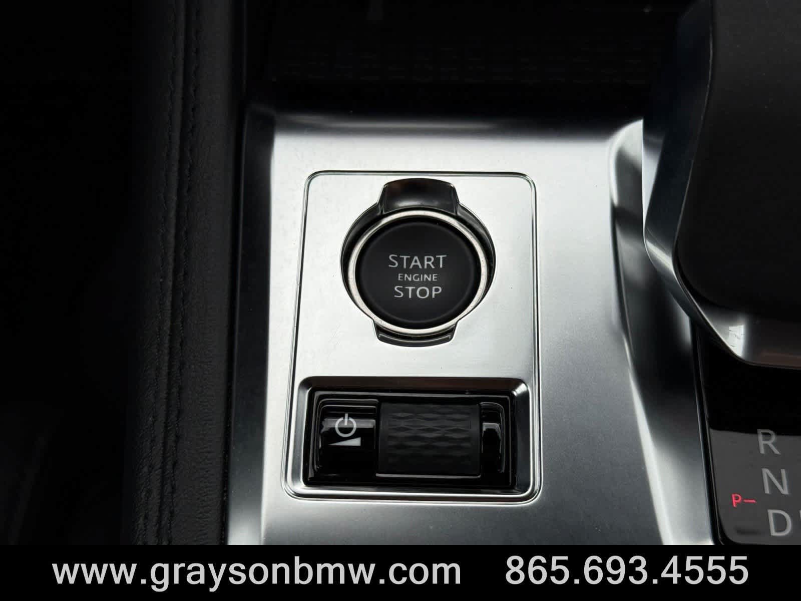 Used 2023 Jaguar F-PACE S AWD/4WD image 24