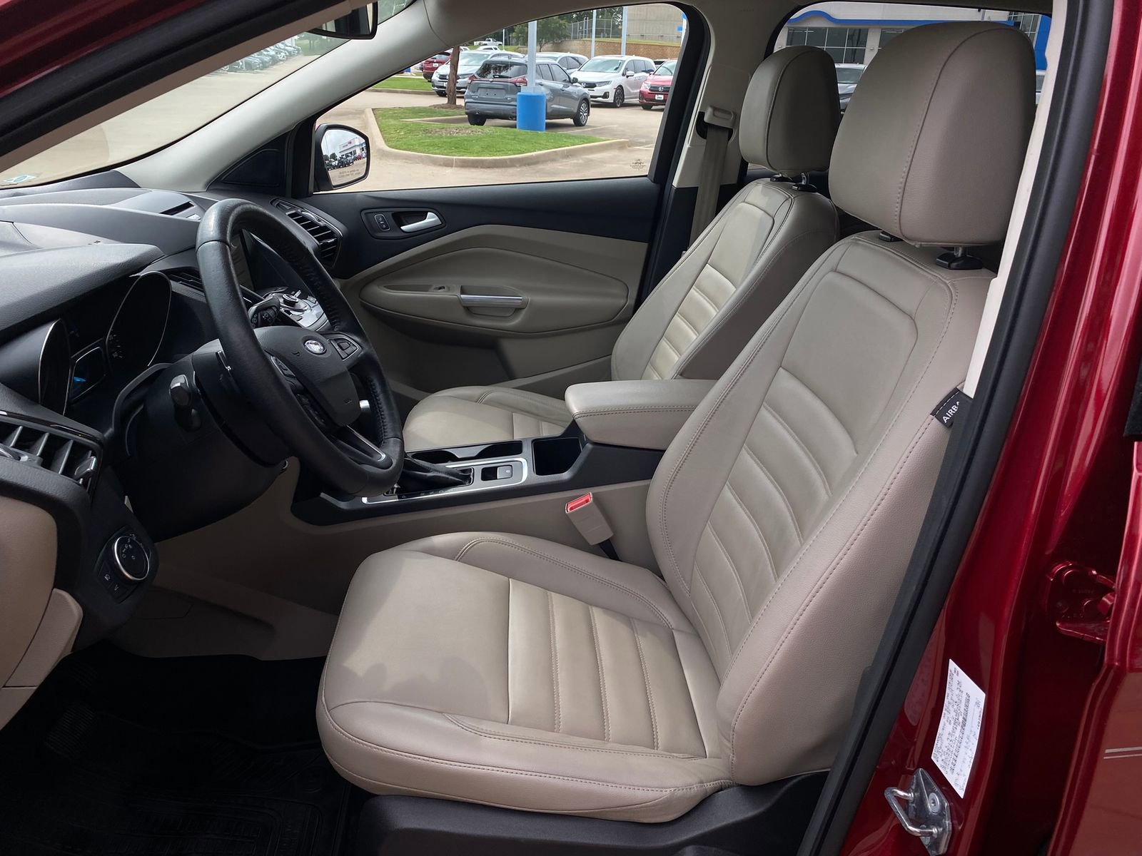 Used 2017 Ford Escape Titanium FWD image 10