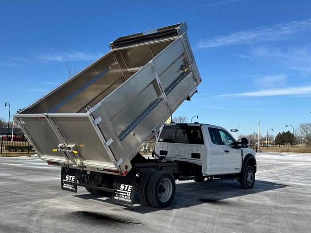 New 2025 Ford F550 4x4 SuperCab Super Duty image 13