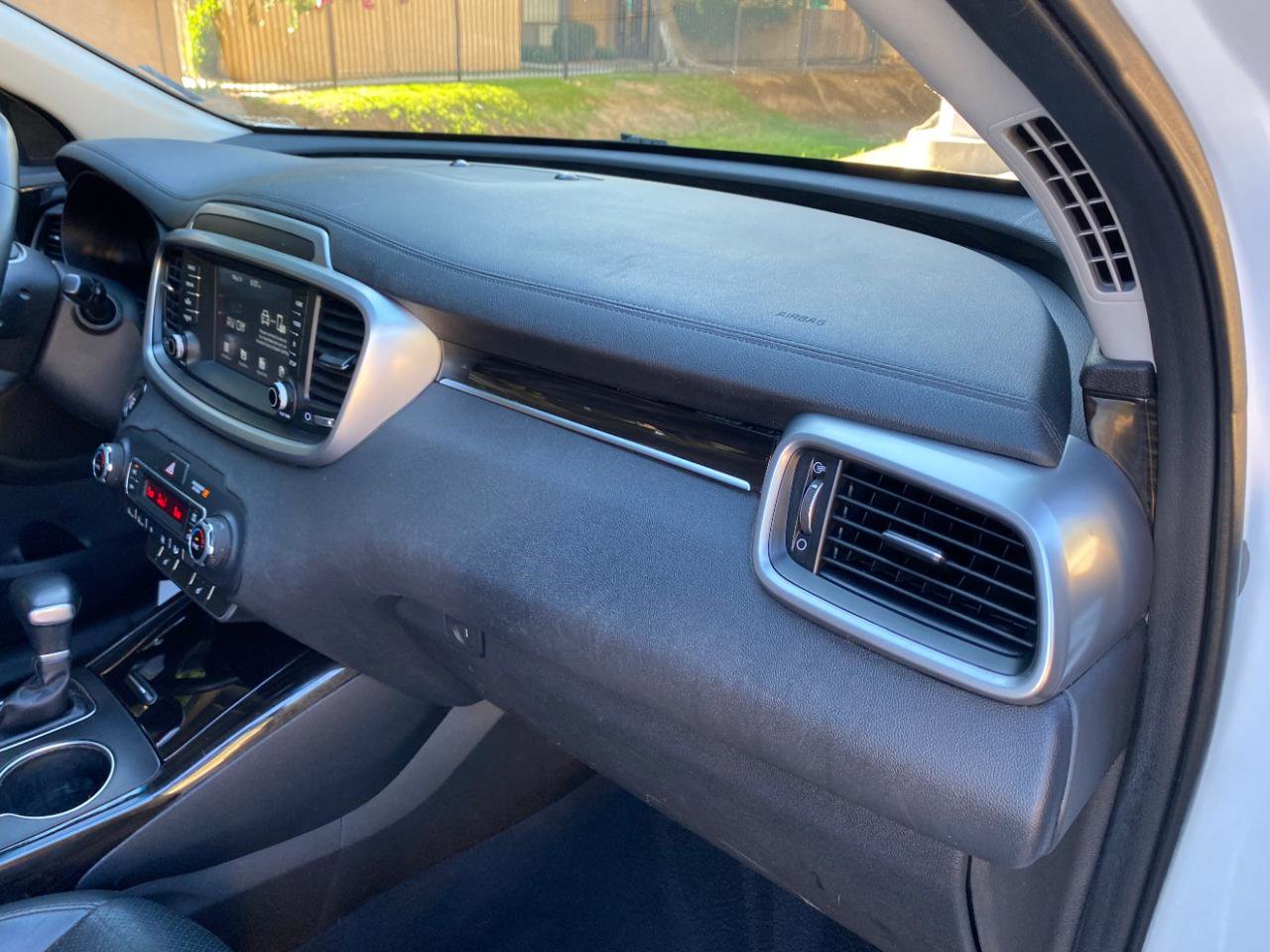 Used 2020 Kia Sorento EX FWD image 55