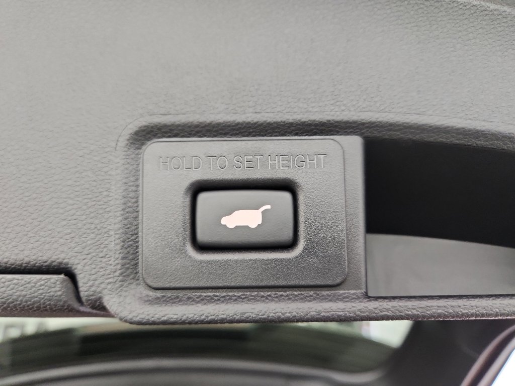 Certified 2025 Acura RDX SH-AWD w/ Technology Package image 37