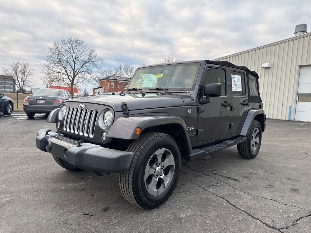 Used 2017 Jeep Wrangler Unlimited Sahara image 3