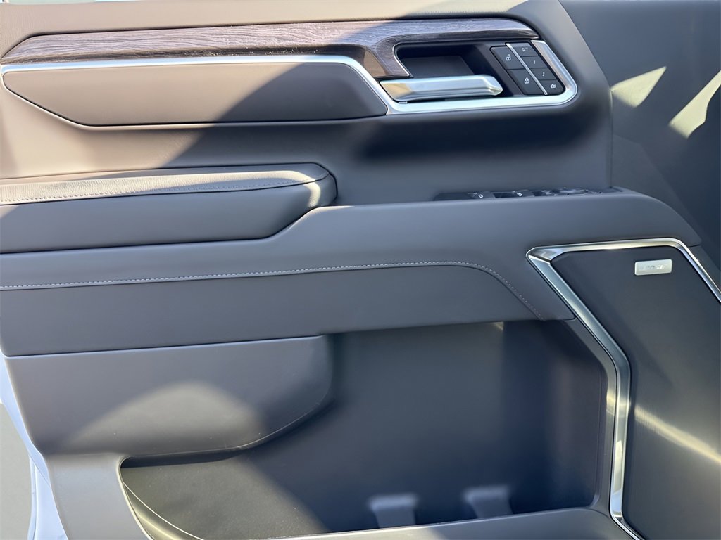 New 2026 Chevrolet Silverado 3500 LTZ w/ LTZ Plus Package image 19