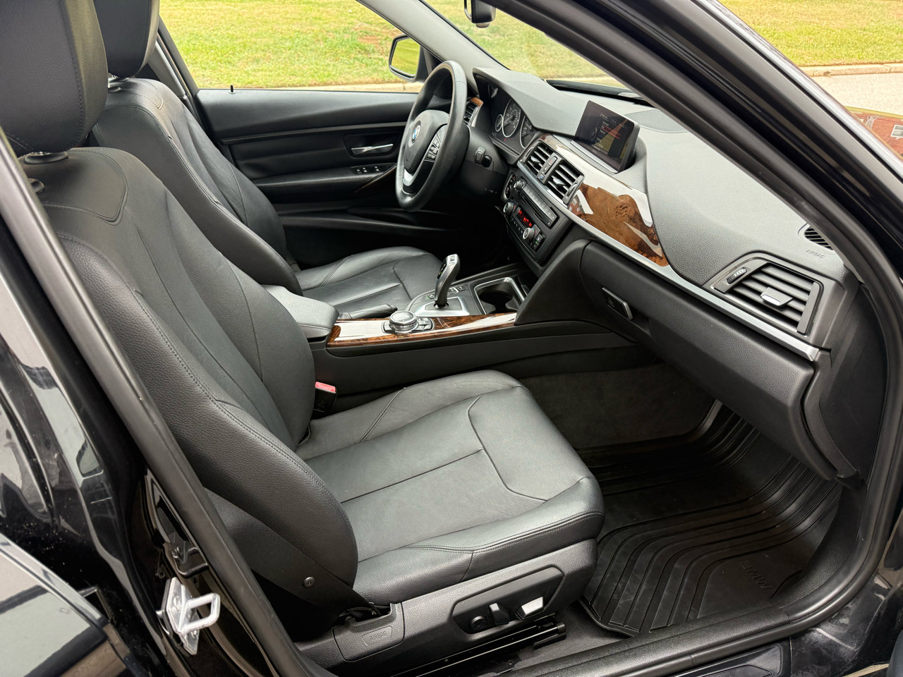 Used 2015 BMW 328i xDrive Sedan image 23