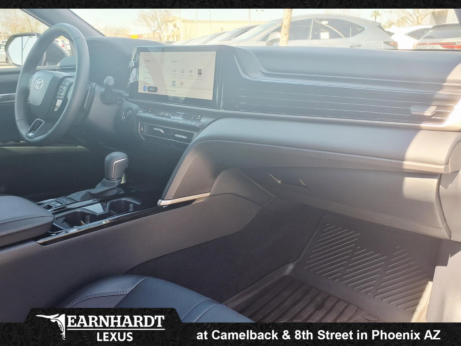 Used 2025 Toyota Camry XSE image 8