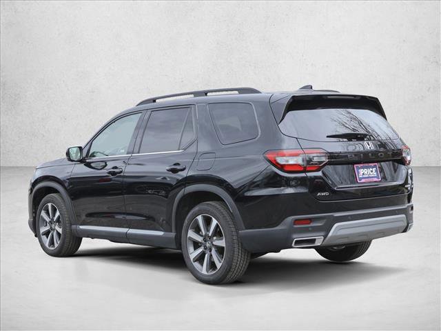 Used 2025 Honda Pilot Elite image 7