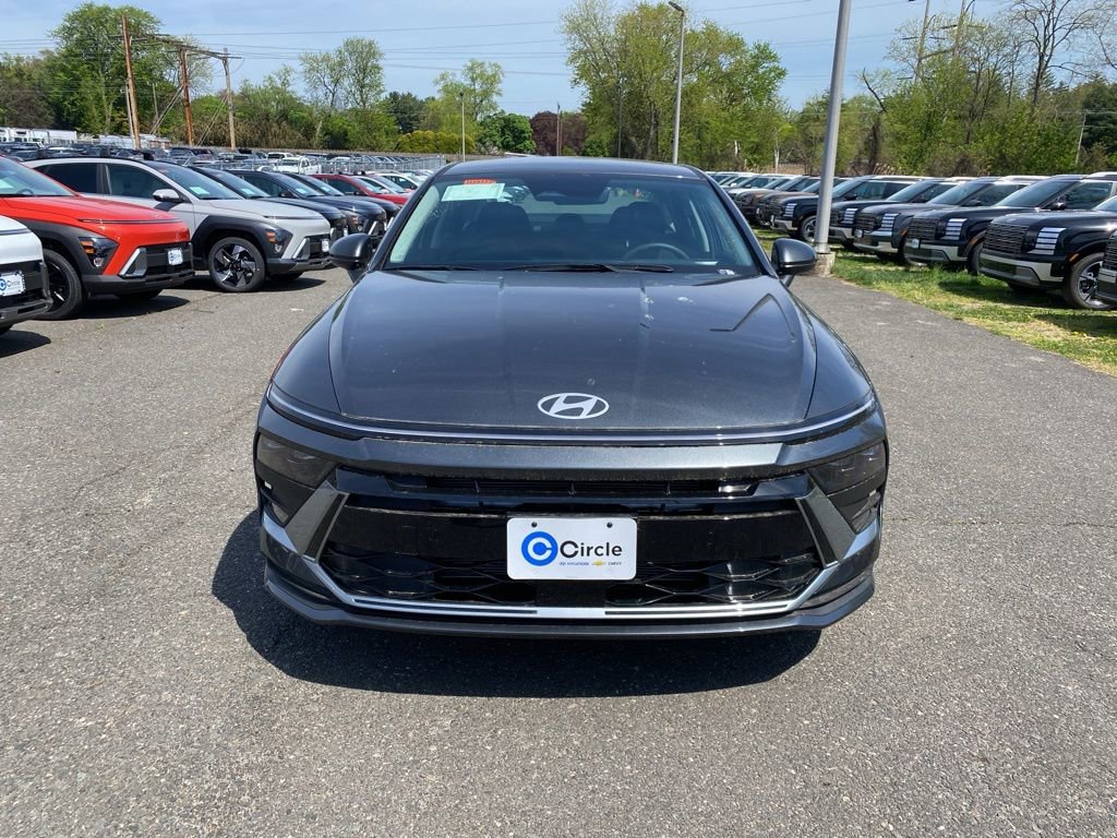 New 2026 Hyundai Sonata SE FWD image 3