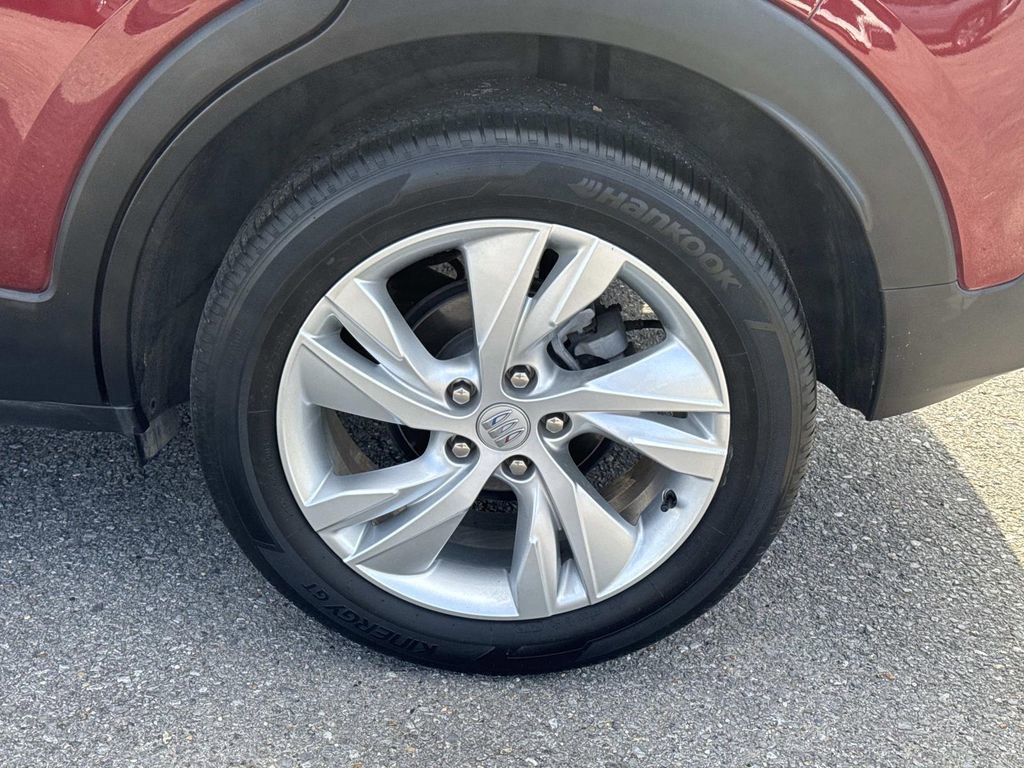 Certified 2024 Buick Encore GX Preferred FWD image 5