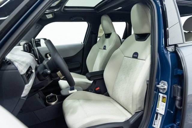 Used 2025 MINI Cooper S image 22