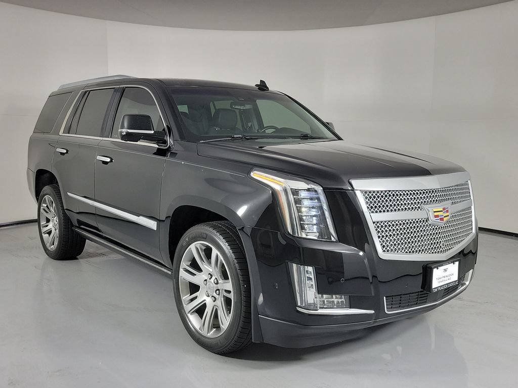 Used 2017 Cadillac Escalade Premium Luxury RWD 360° Tour