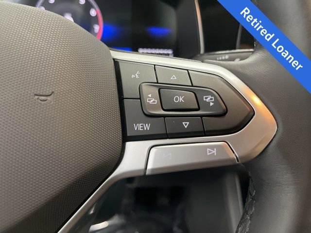 New 2025 Volkswagen Jetta SE w/ Black Wheel Package image 17