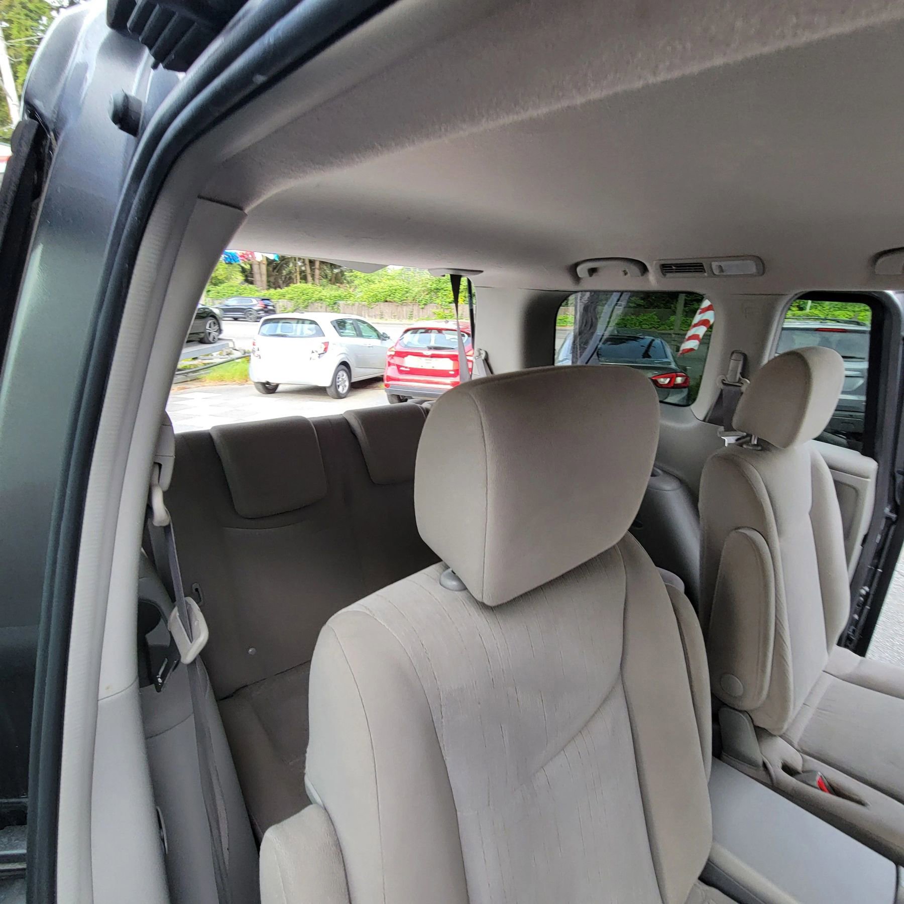 Used 2016 Nissan Quest SV image 33