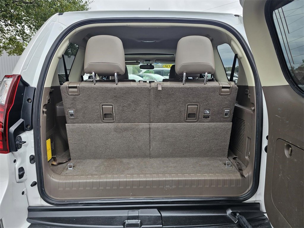 Used 2019 Lexus GX 460 Premium image 10