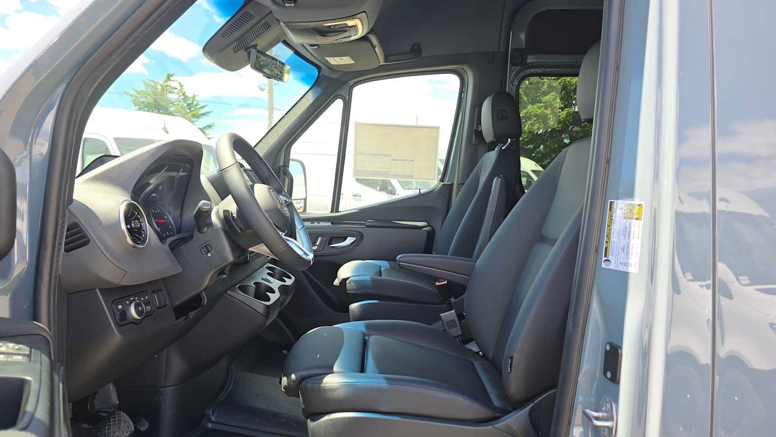 New 2026 Mercedes-Benz Sprinter 2500 image 61