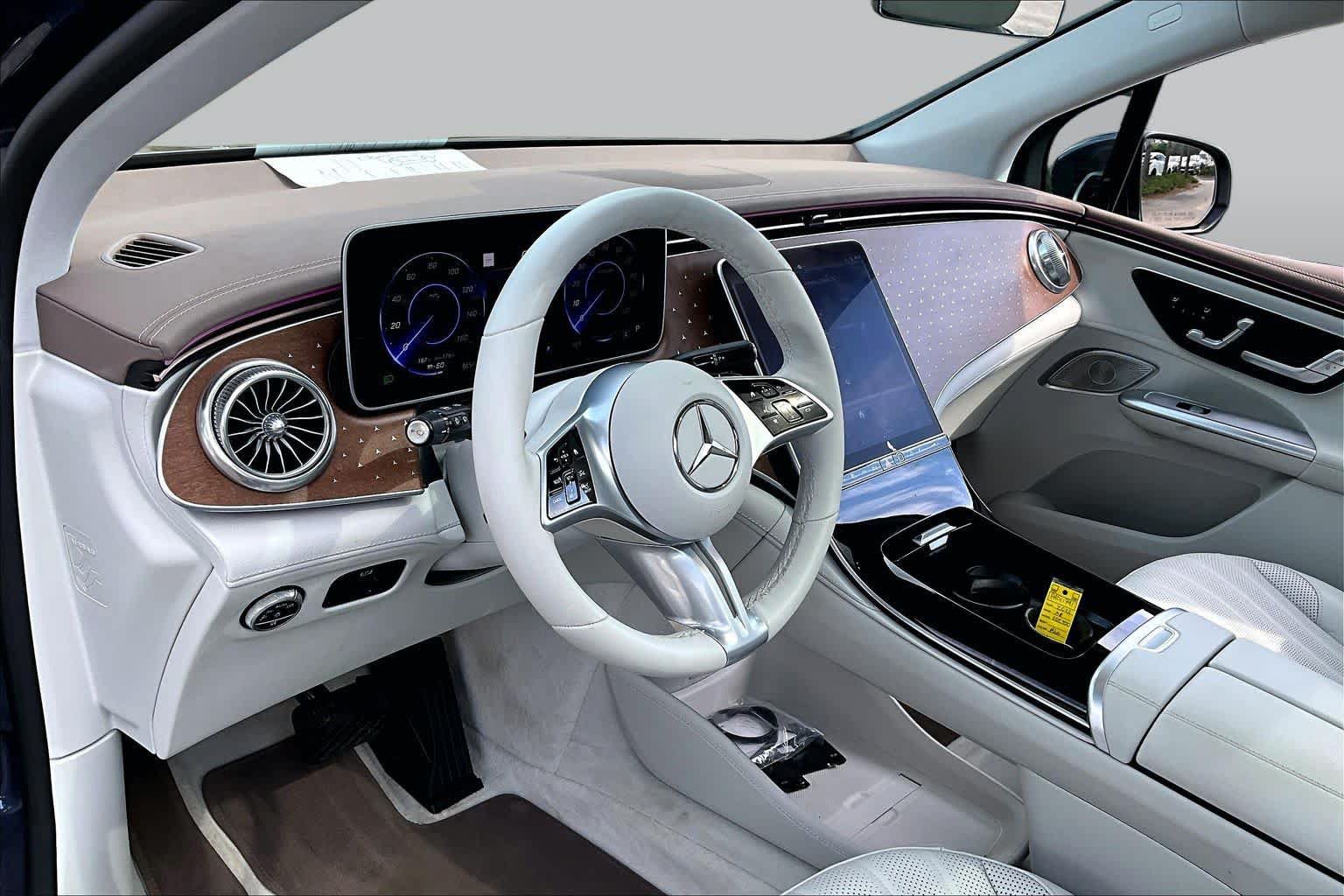 Certified 2023 Mercedes-Benz EQE 350+ SUV image 17