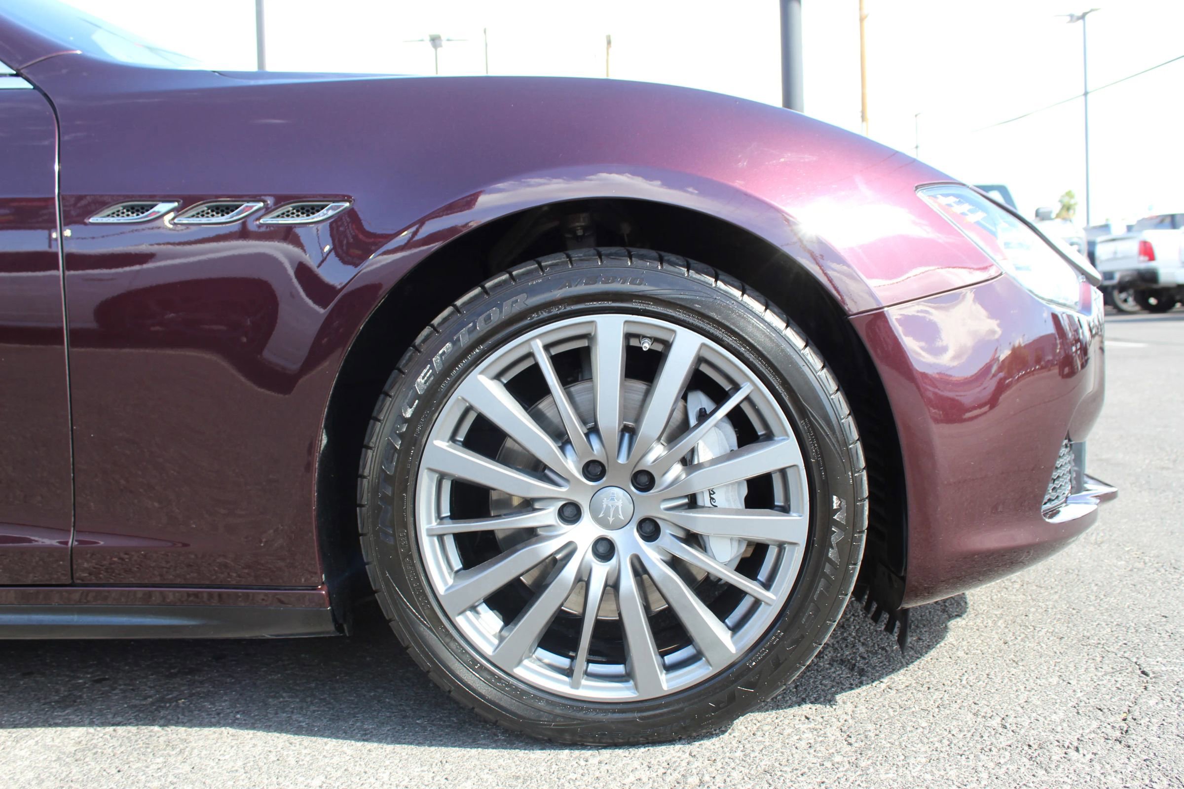 Used 2017 Maserati Ghibli RWD image 12