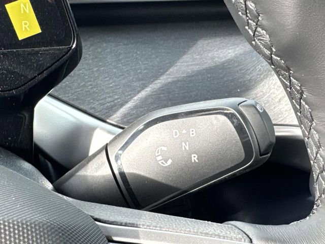 New 2025 Volkswagen ID. Buzz Pro S image 19