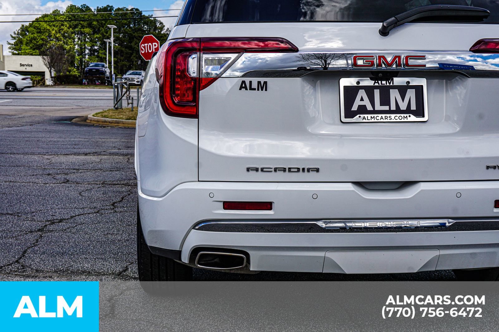 Used 2023 GMC Acadia Denali w/ Denali Ultimate Package image 17