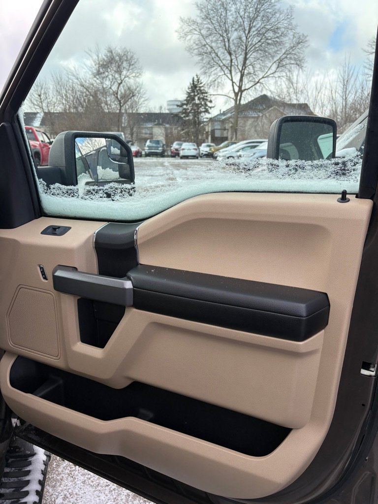 Used 2015 Ford F150 XLT w/ Equipment Group 301A Mid image 16