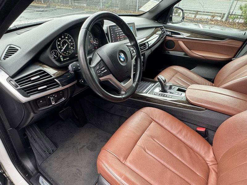 Used 2018 BMW X5 sDrive35i RWD image 12