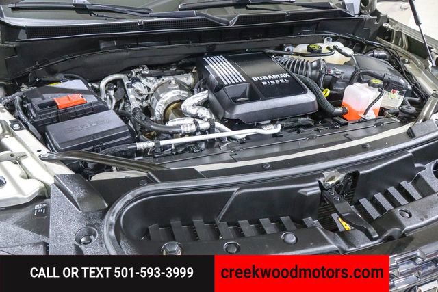 Used 2024 GMC Yukon Denali Ultimate image 16