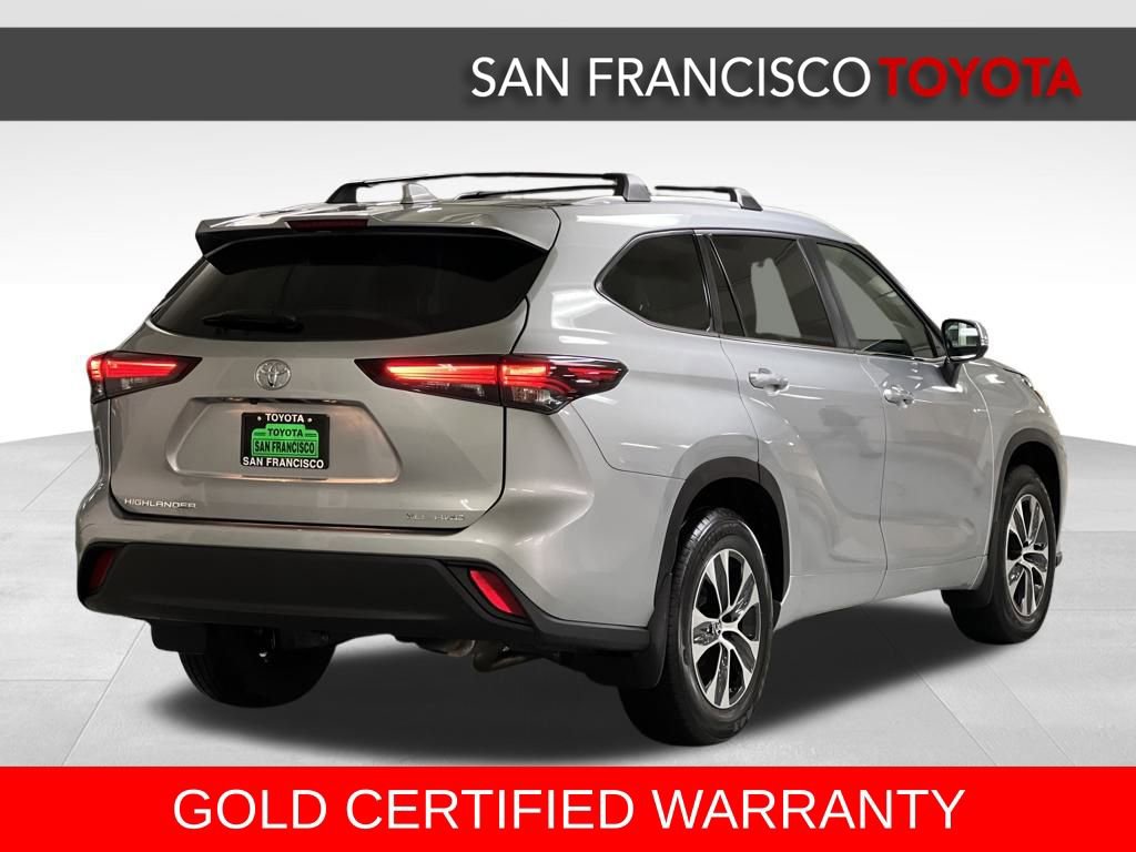 Certified 2025 Toyota Highlander XLE image 5