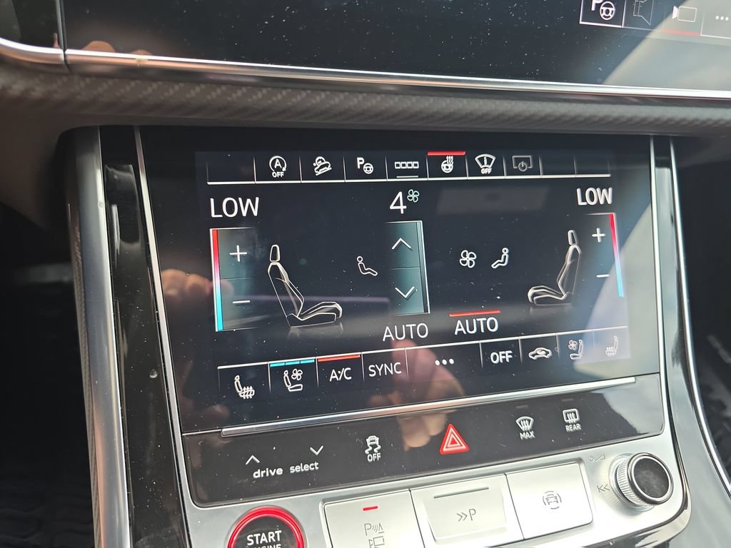 Used 2026 Audi RS Q8 performance AWD/4WD image 27