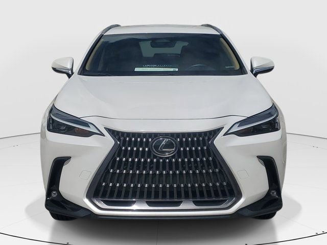 Used 2024 Lexus NX 250 FWD w/ Towing Package (2000 Lbs) image 3