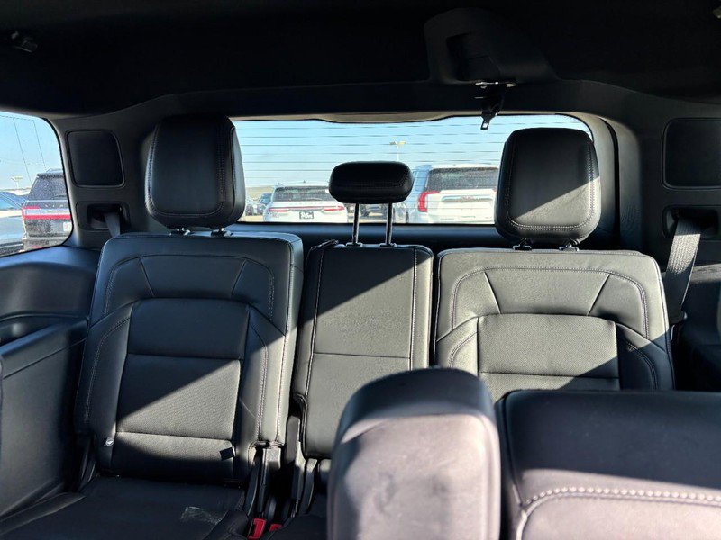 New 2025 Lincoln Navigator Reserve w/ Jet Appearance Package image 10