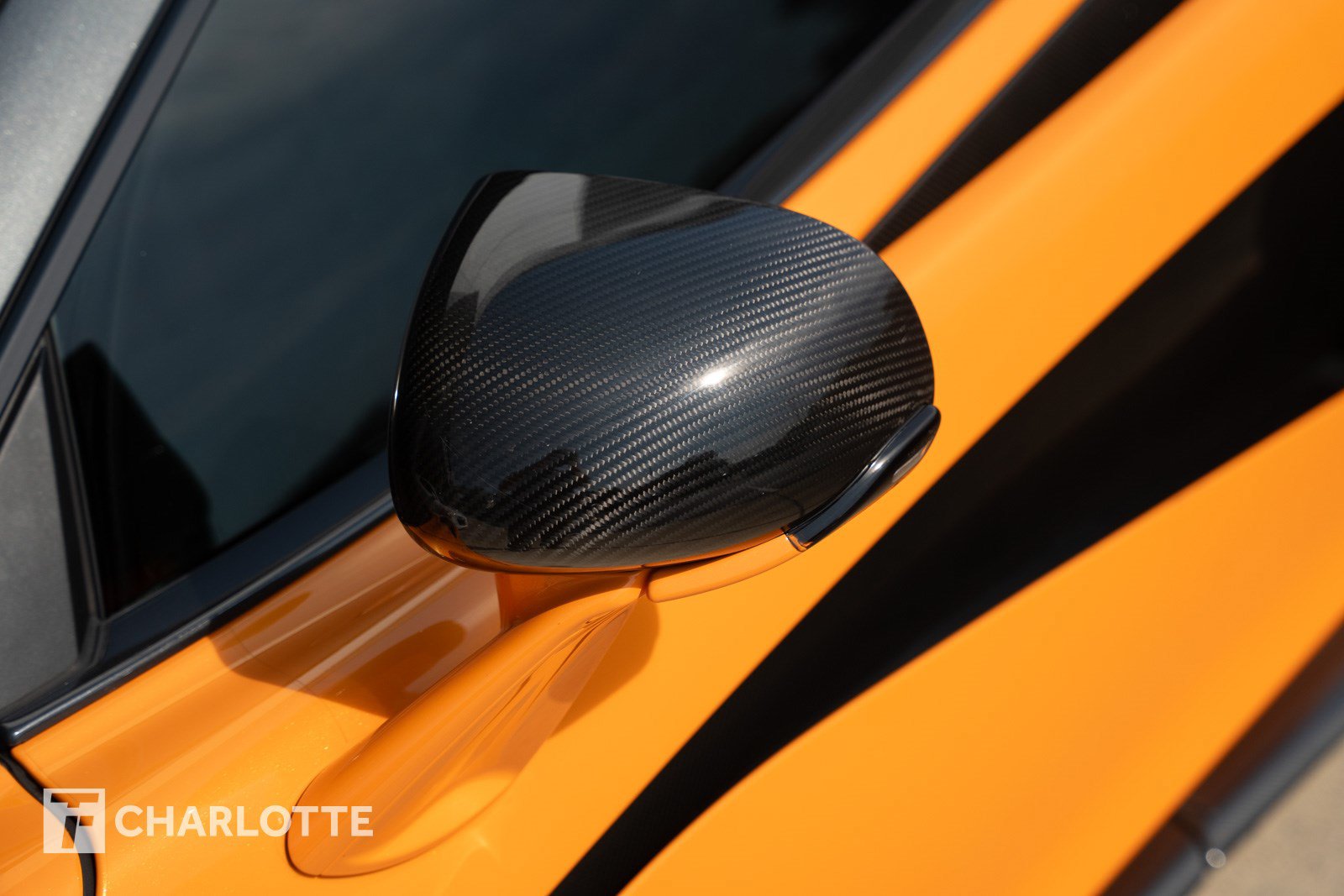 Used 2019 McLaren 600LT RWD image 13