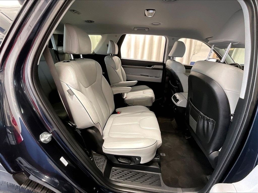Used 2025 Hyundai Palisade SEL AWD/4WD image 16