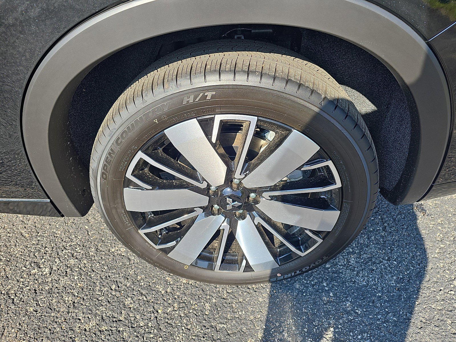 New 2025 Mitsubishi Outlander AWD image 28