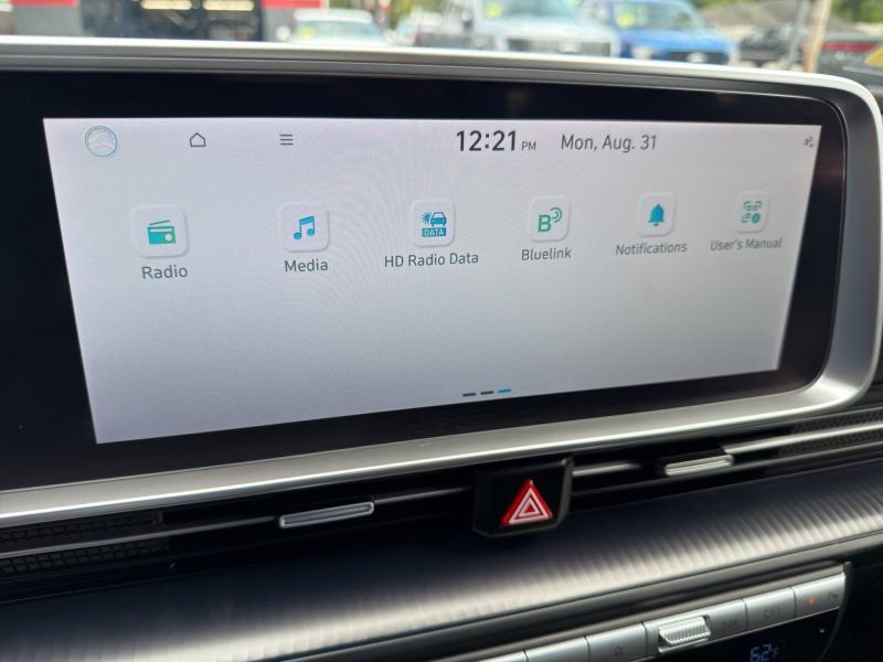 Used 2024 Hyundai Ioniq 6 SE AWD image 29