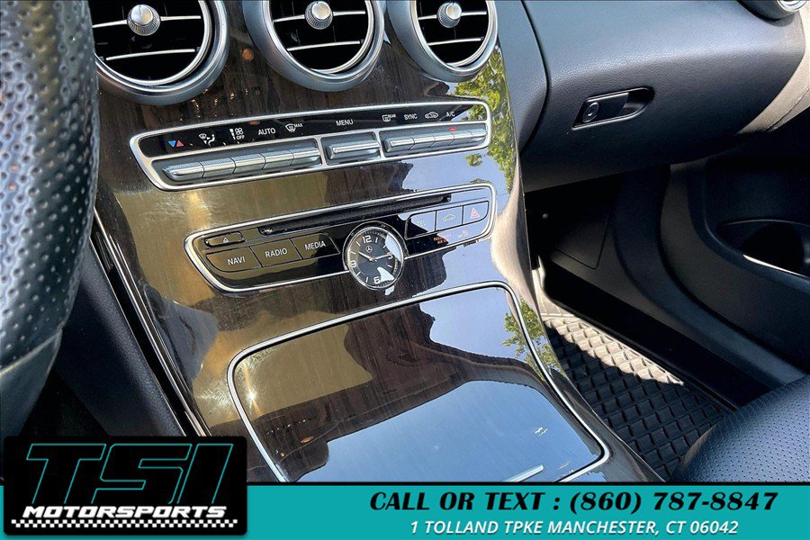 Used 2017 Mercedes-Benz C 300 4MATIC Sedan image 31