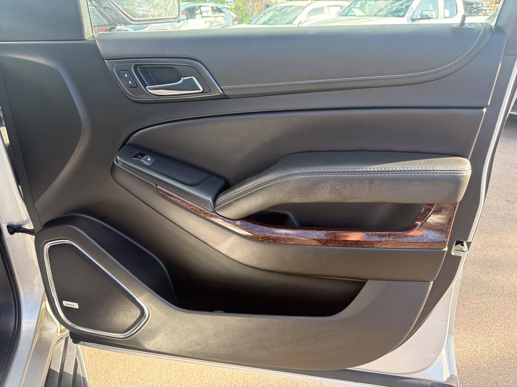 Used 2019 GMC Yukon XL SLT AWD/4WD image 10