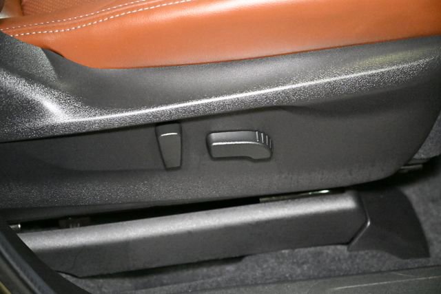 Used 2025 Subaru Ascent Touring w/ Popular Package #2 AWD/4WD image 69