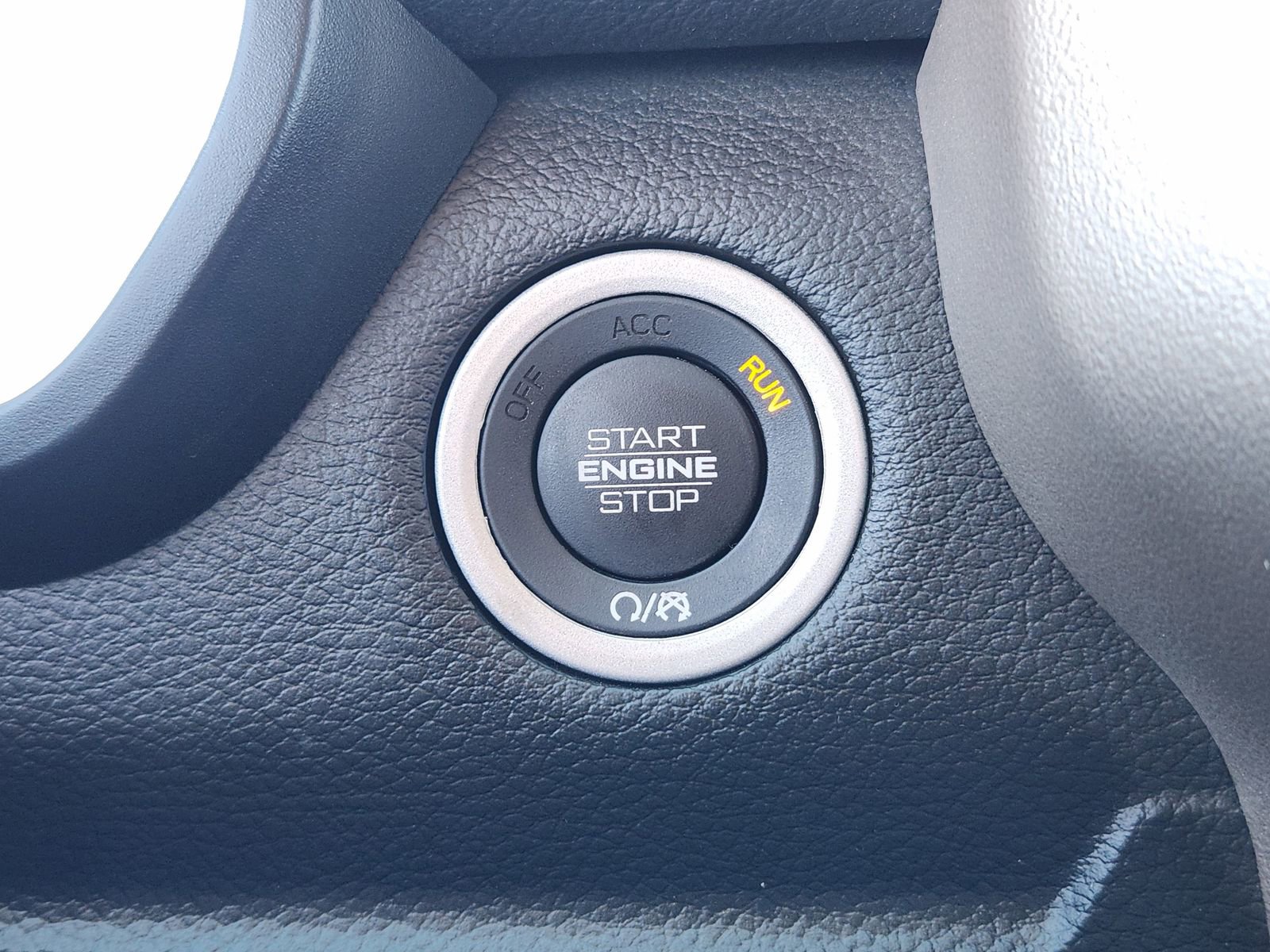 Used 2022 RAM 1500 Laramie image 24