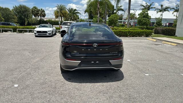 Used 2023 Toyota Crown Platinum image 23