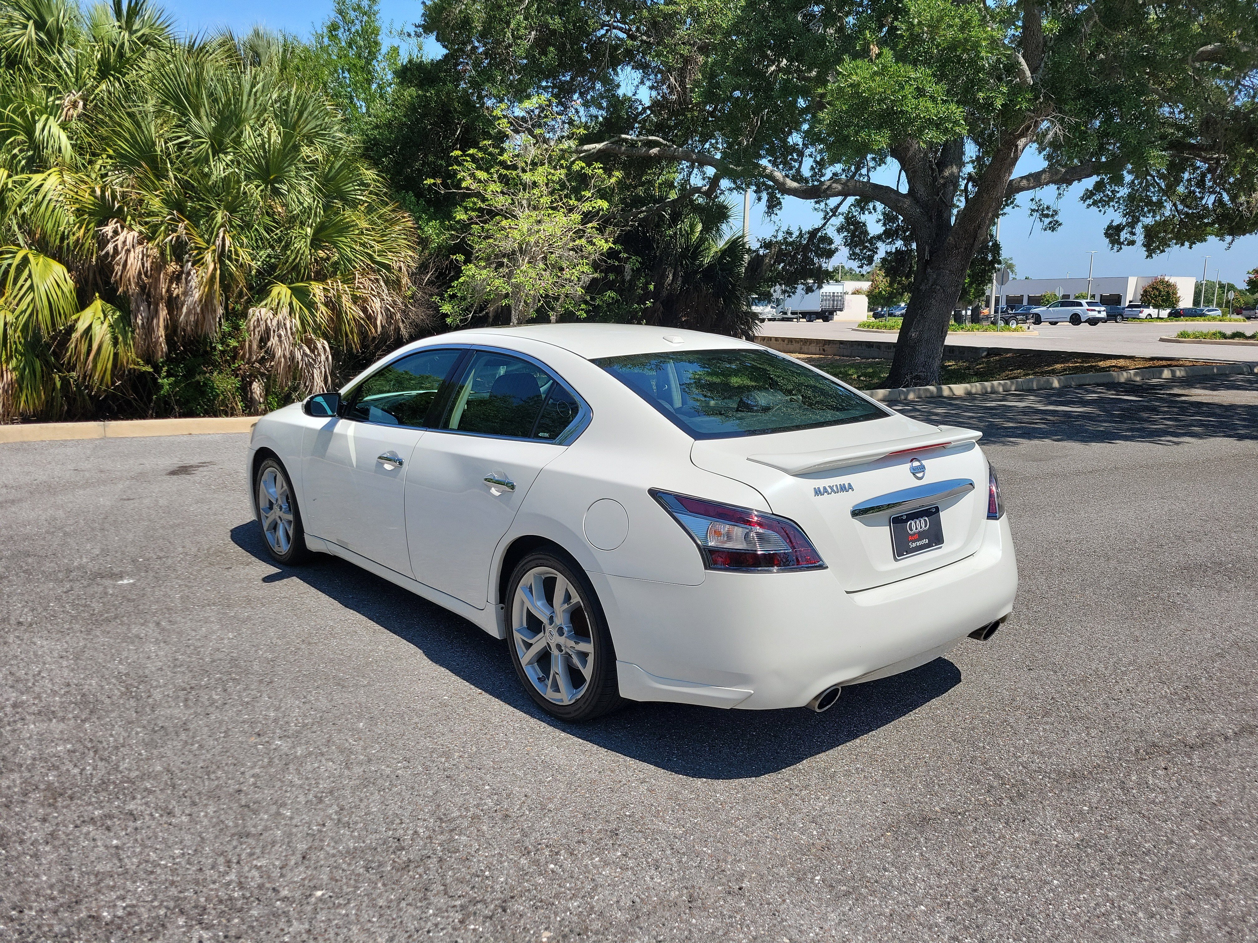 Used 2012 Nissan Maxima 3.5 SV w/ Sport Pkg FWD image 6