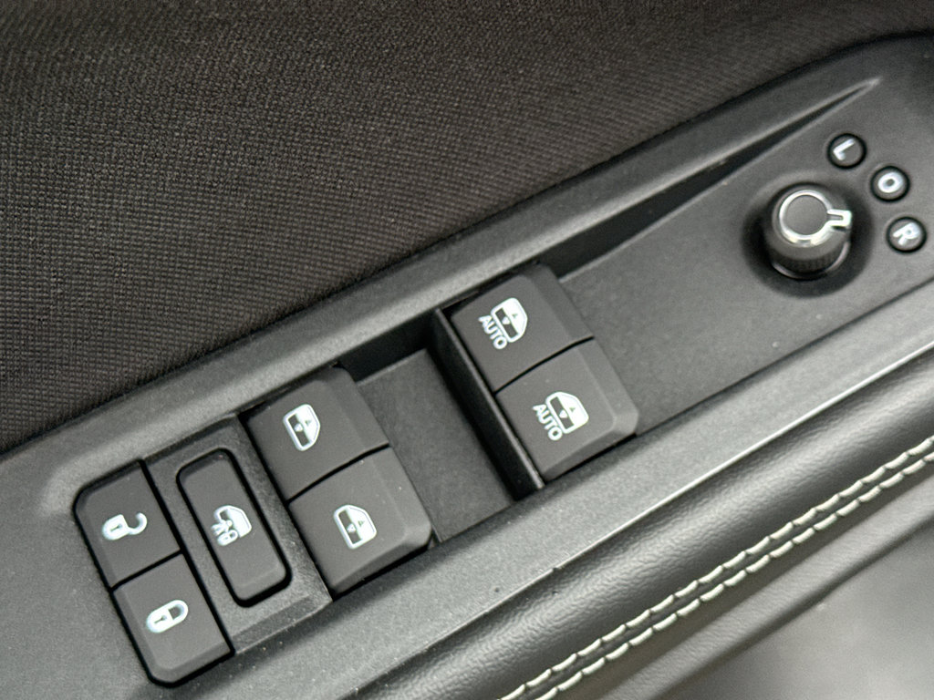 New 2026 Jeep Cherokee Laredo AWD/4WD image 13