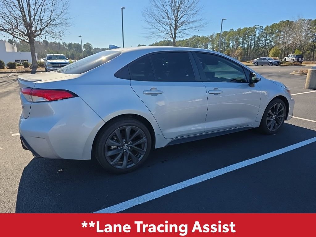 Used 2023 Toyota Corolla SE image 11